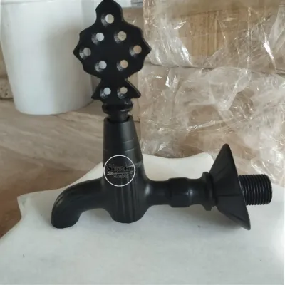 Siyah Renk Osmanlı Musluk Siyah Renk Osmanlı Musluk