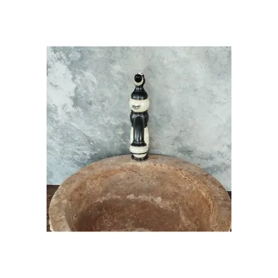 Siyah Onyx Detaylı Kısa Çanak Lavabo Bataryası Siyah Onyx Detaylı Kısa Çanak Lavabo Bataryası