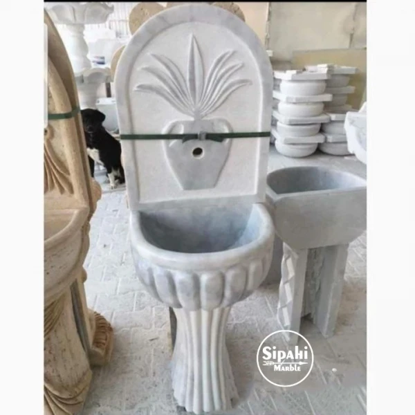 Cloudy White Marble Decor Mirrored Embroidered Fountain